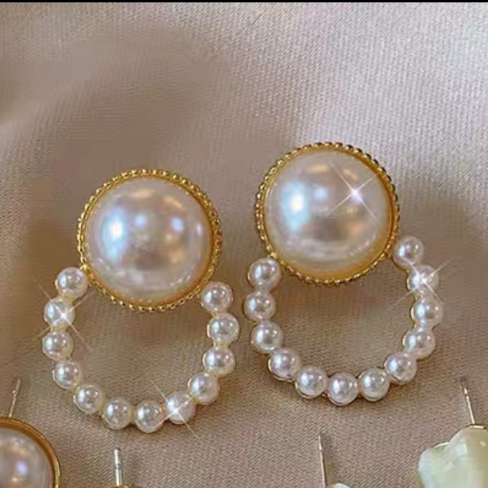 Pearl Earrings